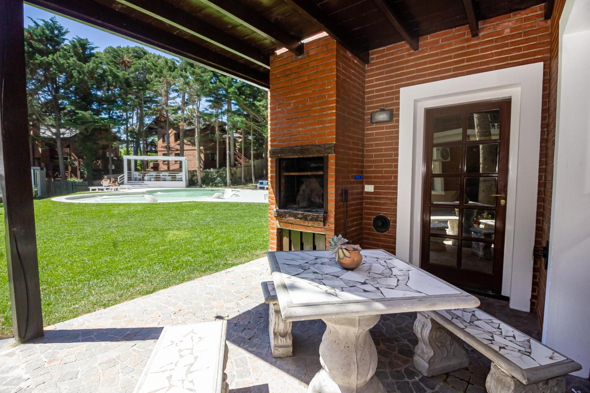 Punta Cerezo Apart Каріло Екстер'єр фото