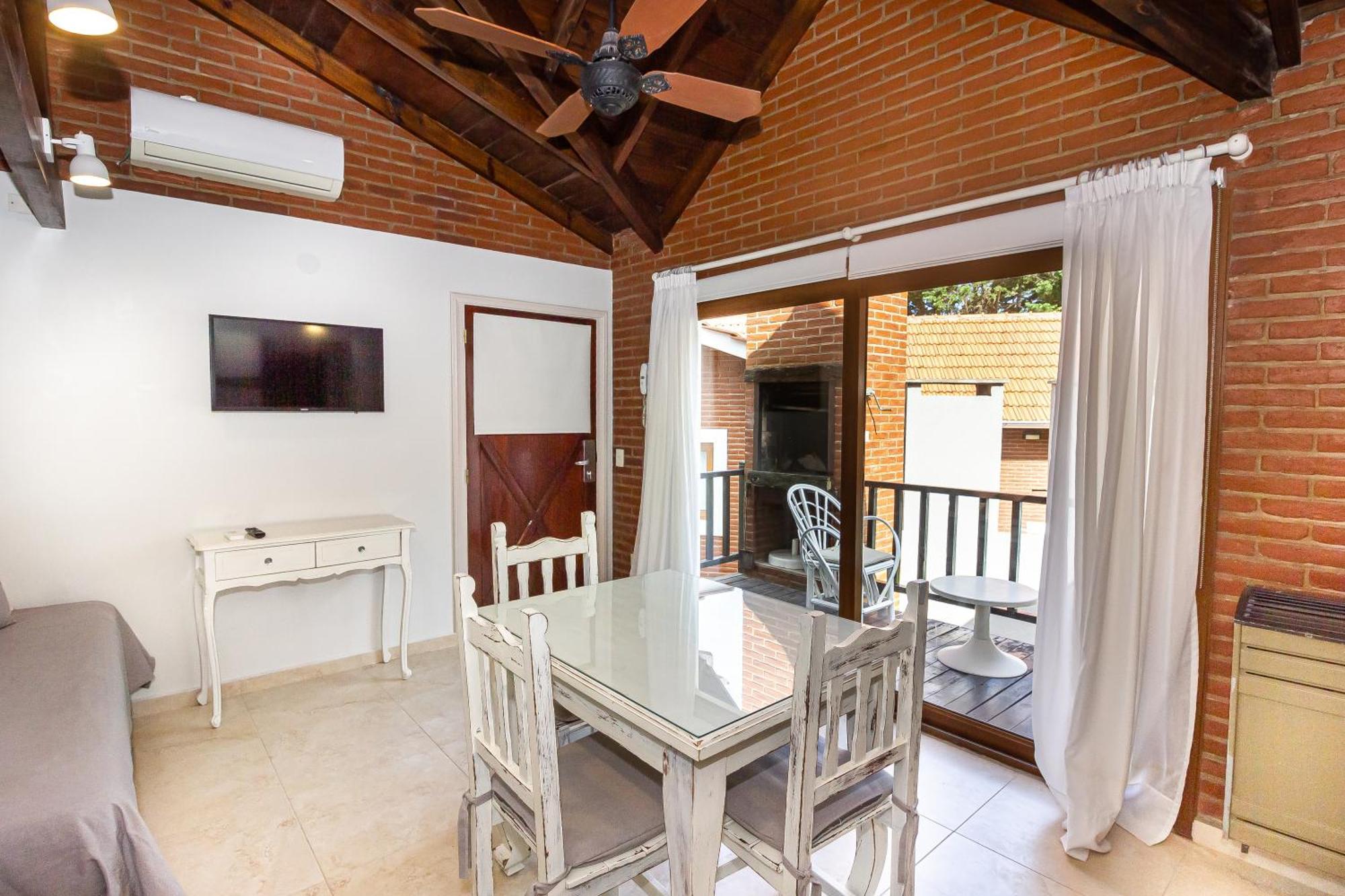 Punta Cerezo Apart Каріло Екстер'єр фото